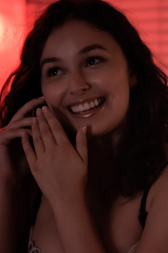 Ofiste Siyah Çoraplı Sekreter Seks izle